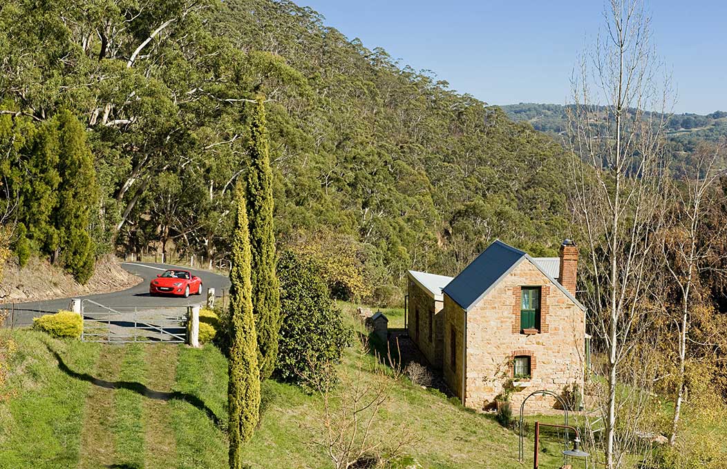 Adelaide Hills Drive (1052)