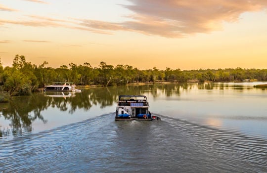 マレー川のハウスボートの旅